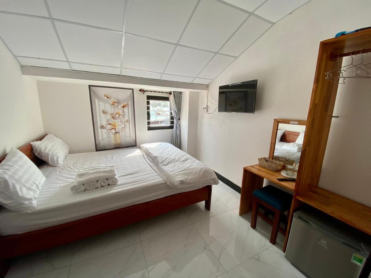 Bobe Homestay Hoi An Eksteriør billede